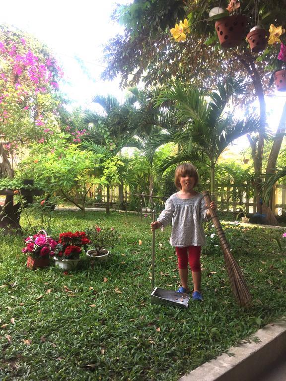 Galaxy Homestay Hoi An Bagian luar foto